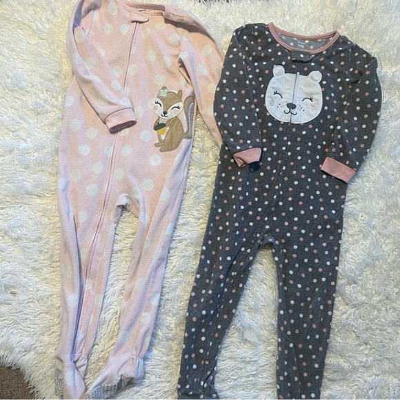 Carter's Pajamas Bundle Of 2 Carters Fleece Footed Sleepers Sz 5t
